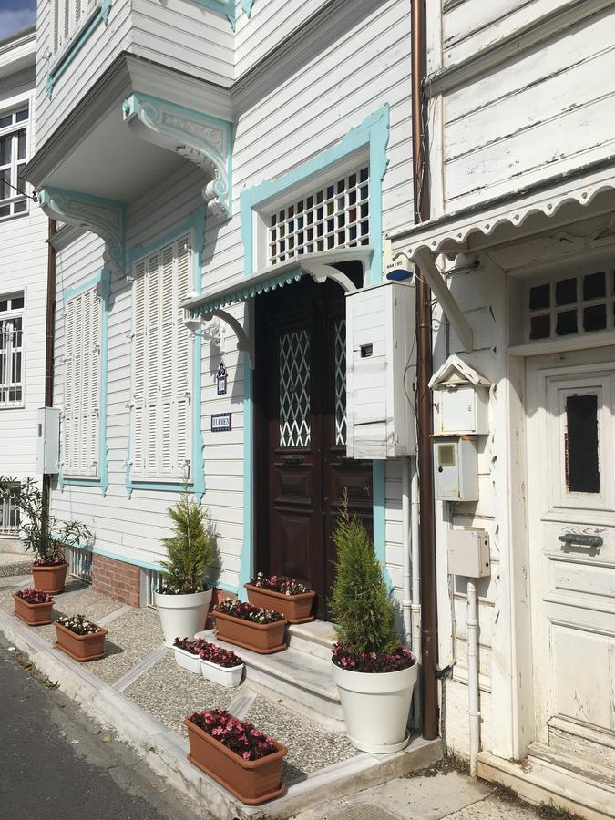 Heybeli Butik Hotel Heybeliada Exteriör bild
